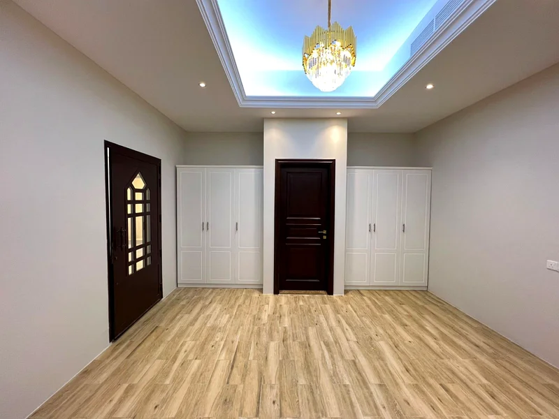Spacious brand new 5 BR Villa for Rent in Wadi al63725079724163112