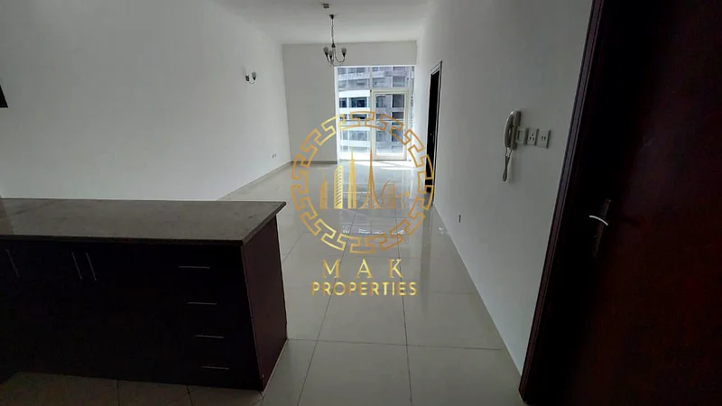 Beautiful | Unfurnished | One Bedroom Apartment | with Balcony | Dubai Sports City63654981223811114