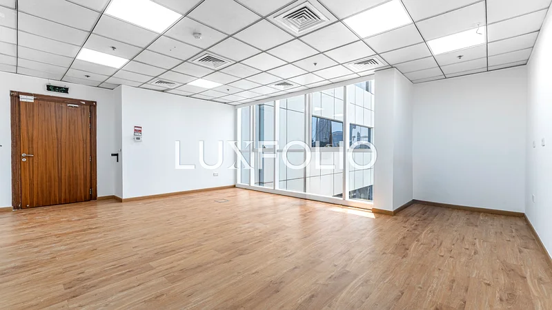Fitted | Prime Location | Vacant on Transfer63826174580739113