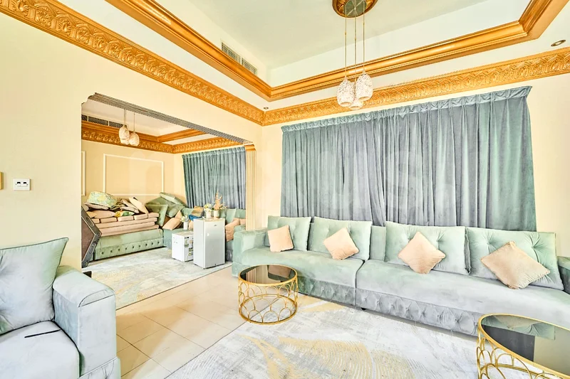 GCC ONLY | Prime Location | Unfurnished | Vacant63915153969027111