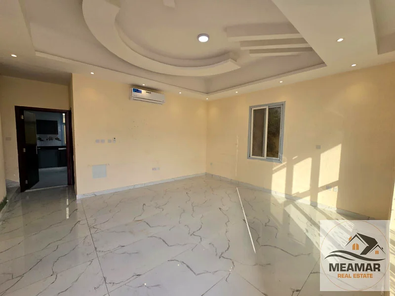 فيلا مميزة للإيجار في الياسمين 1 - 3 غرف63717554885377111