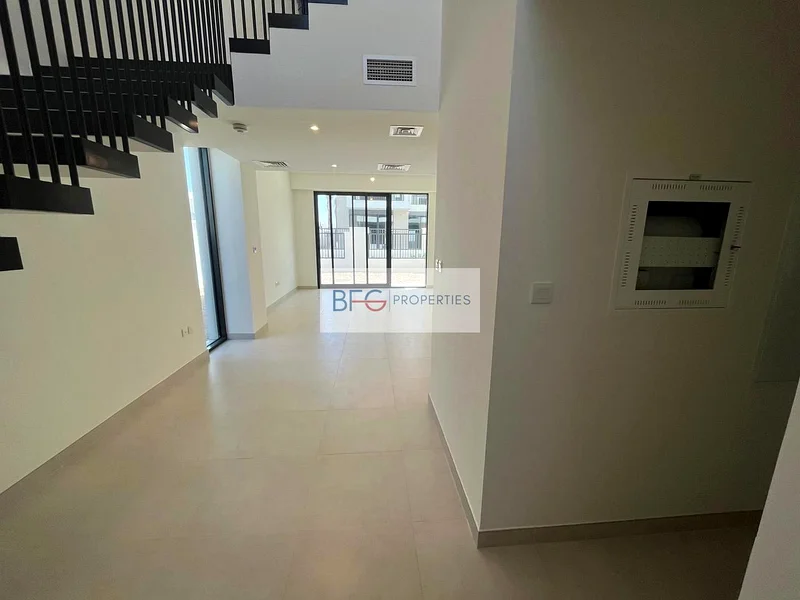 Multiple Options | Brand New | Vacant63737083619201111