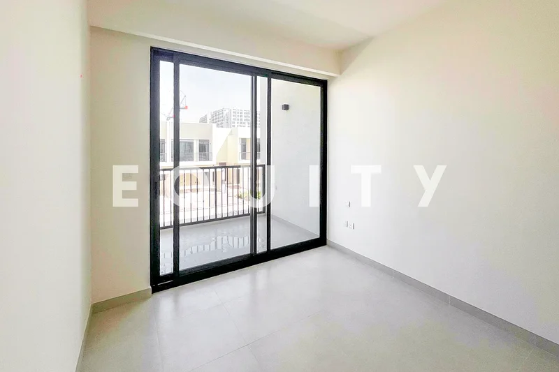 Brand New | Large Plot | Green Belt Corner63737182859651114