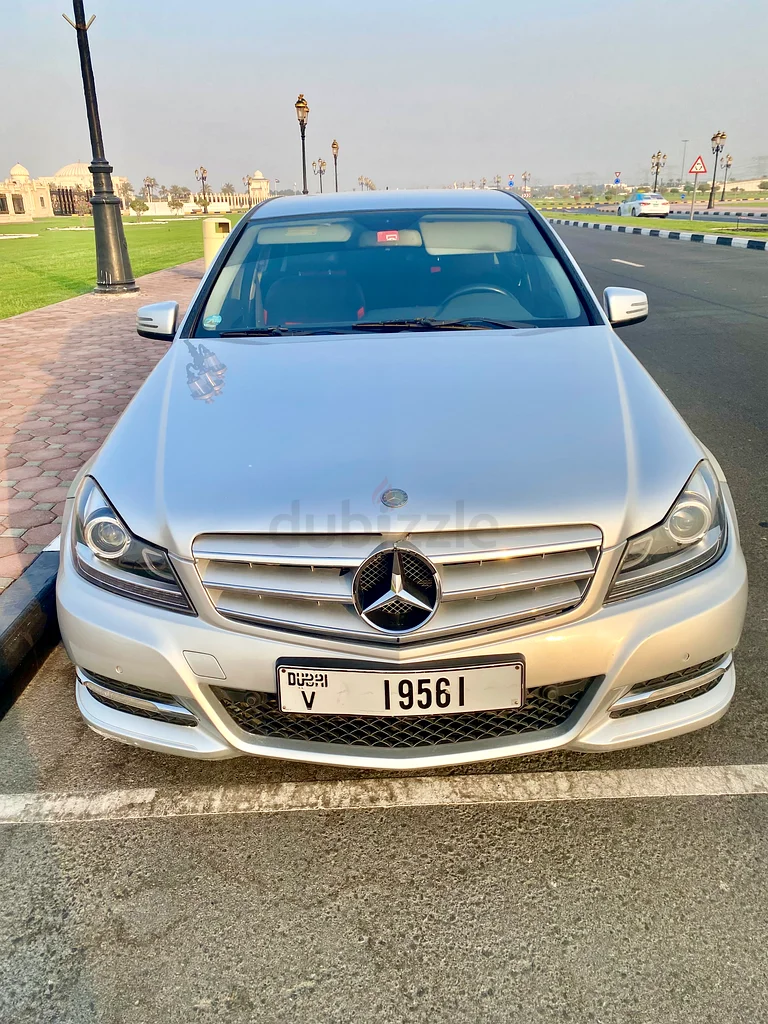 سيارة للبيع63700467262851114
