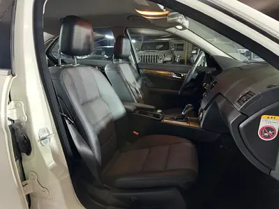 2010 Mercedes-BENZ C-CLASS — миниатюра 14