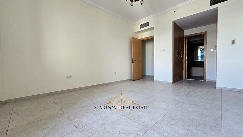 شقة من غرفتي نوم + خادمة | تخطيط مشرق | موقع متميز63747082363905110