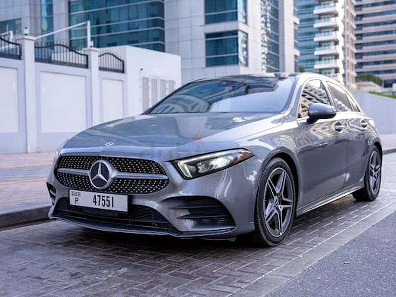 Low mileage clean 2019 A250 SPORT LINE CHANGE ONE DOOR VERY CLEAN LADIES DRIVER FIRST OWNER IN UAE63699044572802114