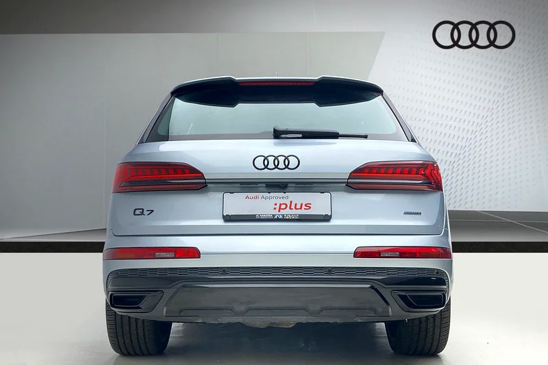 Audi Q7 55TFSI Quattro Progress Black | Warranty | Service | Free Registration63699036741891114