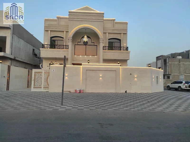 Own a classic villa on the corner of two streets / in front of Azha Complex / with an area of ​​4,500 square feet63911619008387110