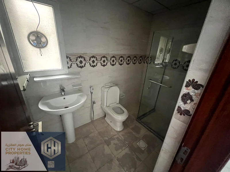 🏡 شقة مميزة للإيجار في الجرف 2 - بسطح واسع وموقع استراتيجي! فرصة لا تعوّض للعيش في واحدة من أفضل مناطق عجمان63714636672387113