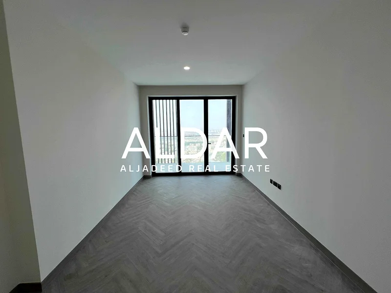 م living الأنيق | فخامة بأسعار معقولة | واسع63784819251073111