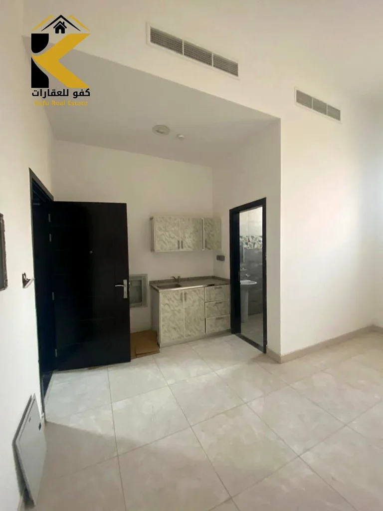 Spacious Studio for Annual Rent in Al Rawda 2 – Prime Location with Competitive Price63723652940162111