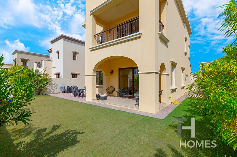 Exclusive | Extended and Renovated | 3Bed+Maid63915840018178110