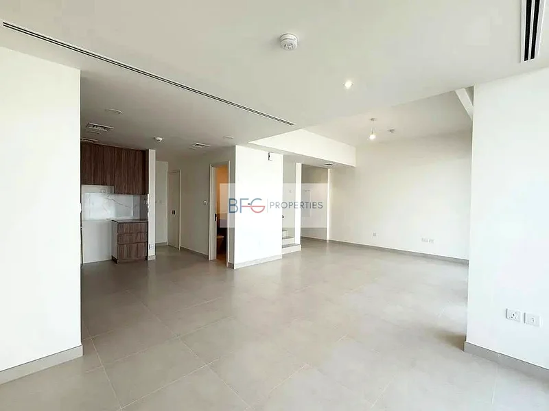 Multiple Options | Brand New | Vacant63737083604483112