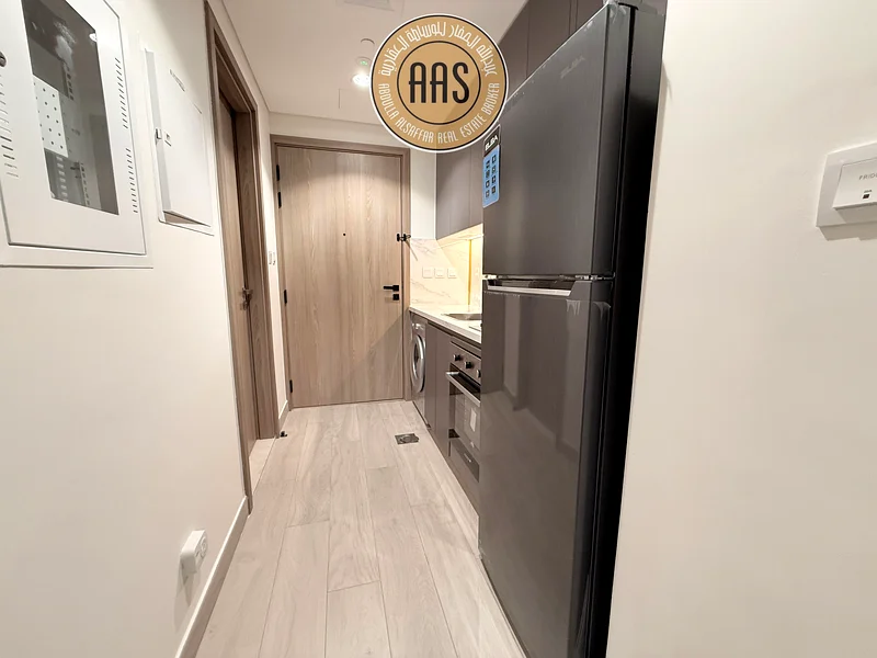 مبنى تبريد حر || شيكات متعددة || مسكن عائلي64160854402305112