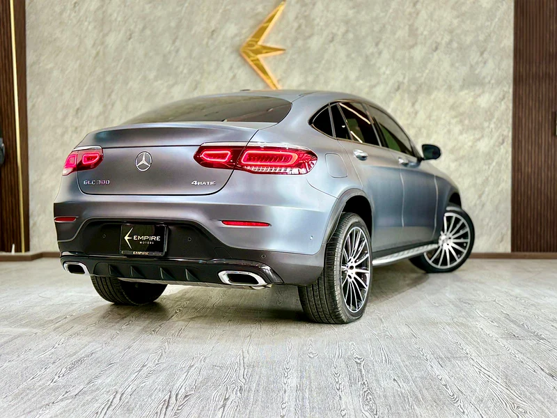 MERCEDES BENZ GLC300 AMG COUPE63613737786371114