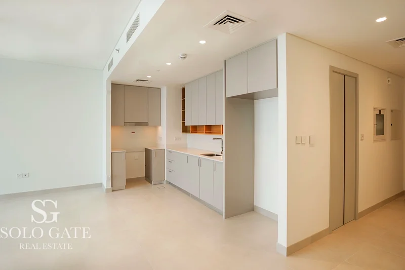 Elegant 2BR | Iconic Views | Prime Spot63761733570690113