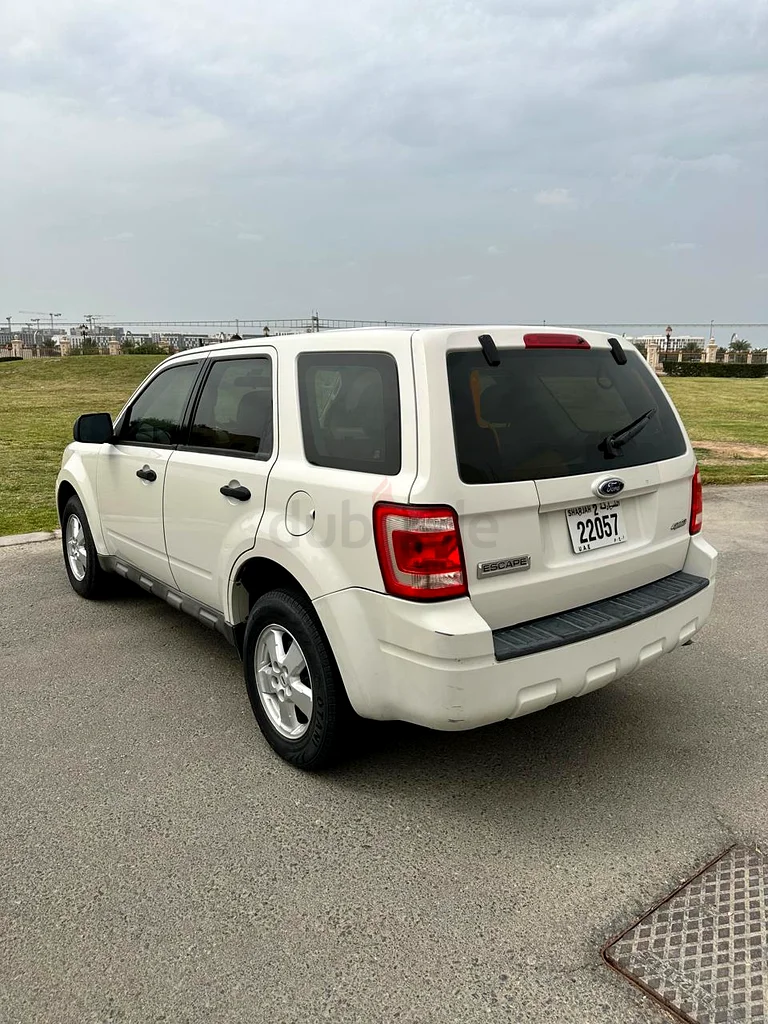 فورد إسكيب 200963699039822339113