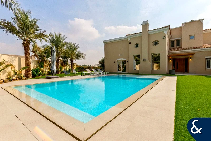 Exclusive | Golf Course Views | Huge Plot63919448554753110