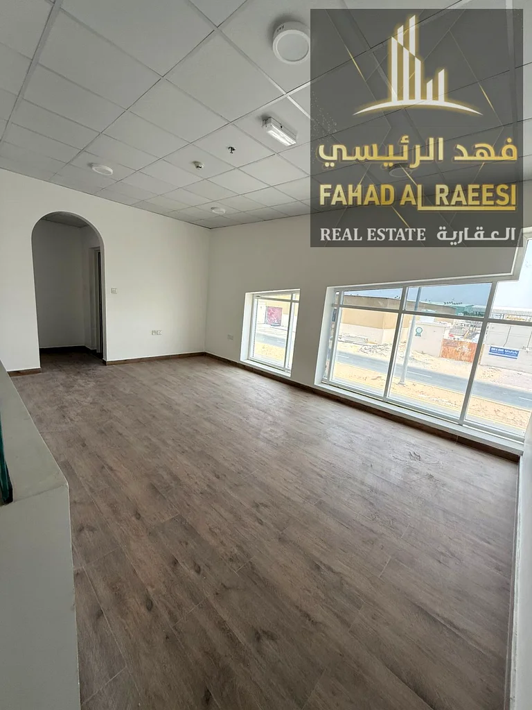 For annual rent, an integrated complex in Al Sajaa, Sharjah, 29,000 square feet, warehouse, offices, workers’ accommodation, and 230 KW electricity, a63622569949185113