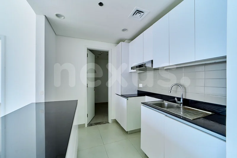 15 days Free | Vacant | Spacious  | Parking63751115942529112