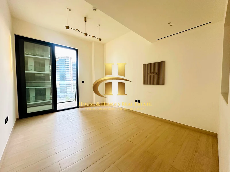 مبنى جديد | تخطيط واسع | مطبخ مغلق63783580482049114