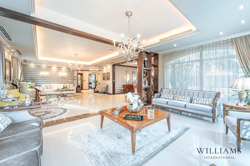 5 BED | LARGE PLOT | FULLY UPGRADED/EXTENDED63922284586627112