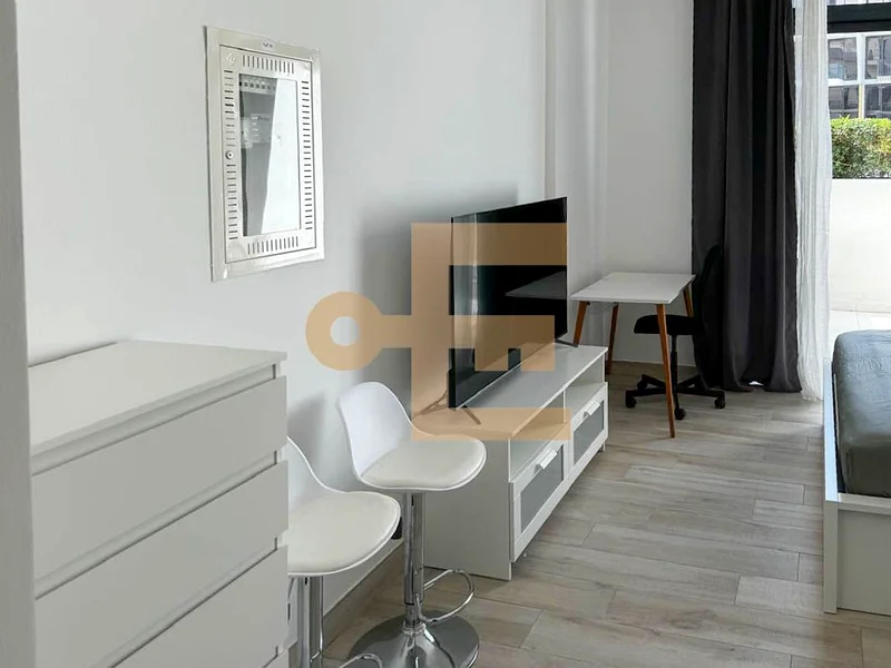 12 Cheques | Pool View | Kitchen Appliances63778781710209111
