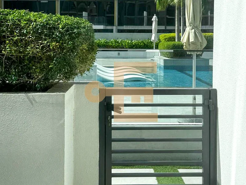 12 Cheques | Pool View | Kitchen Appliances63778781710209114