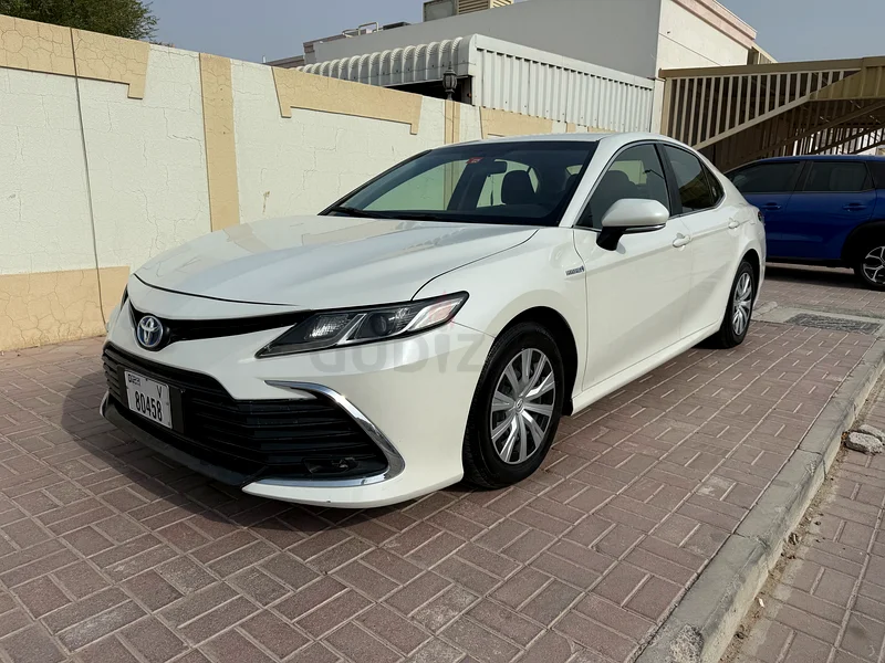 TOYOTA CAMRY LOW MILEAGE GCC SPEC63699049957762111