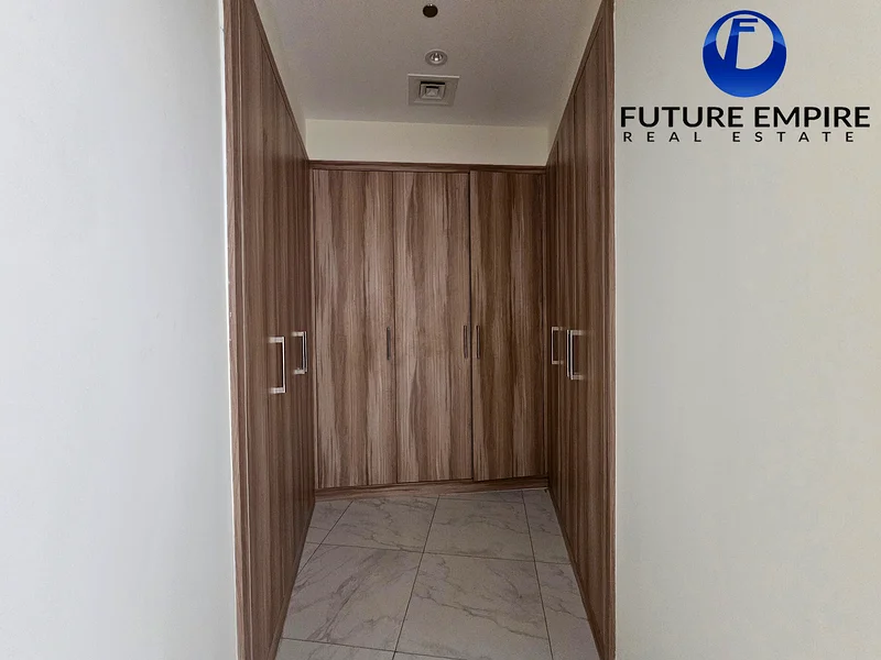Luxurious 3BHK + Maids Room | Laundry | Nearby Park & Metro63725078761218113