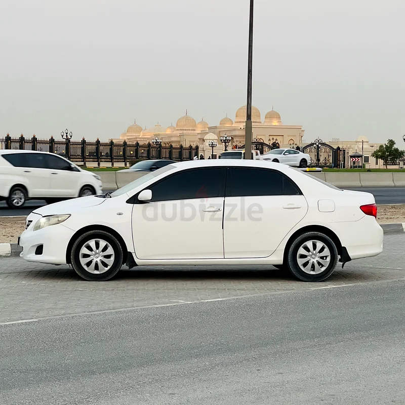 تويوتا كورولا للبيع63699050481282111