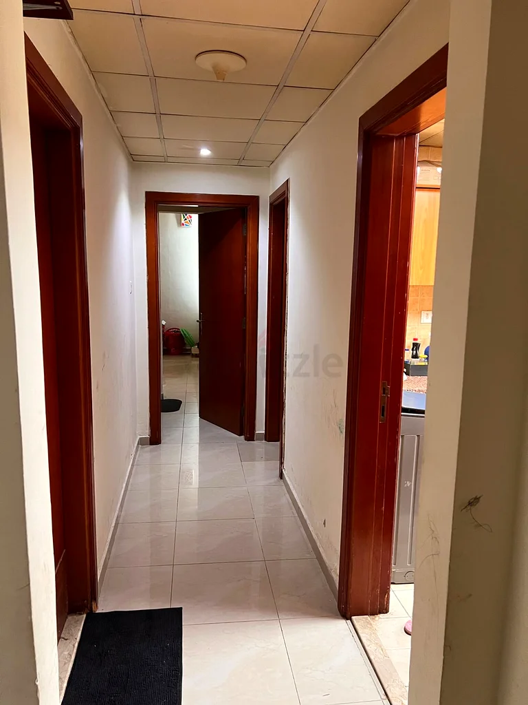 SHARING ROOM AVAILABLE IN AJMAN RASHIDIYA 2 ON TWIN SHARING64054607089026113