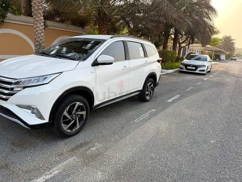 TOYOTA RUSH EX 2021 MODEL GCC SPECS EXCELLENT CONDITION63699049306497112