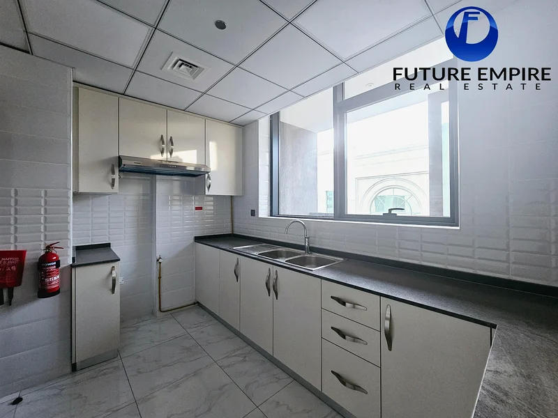 Spacious 2BHK + Laundry Room | Nearby Park & Metro63725078777218114