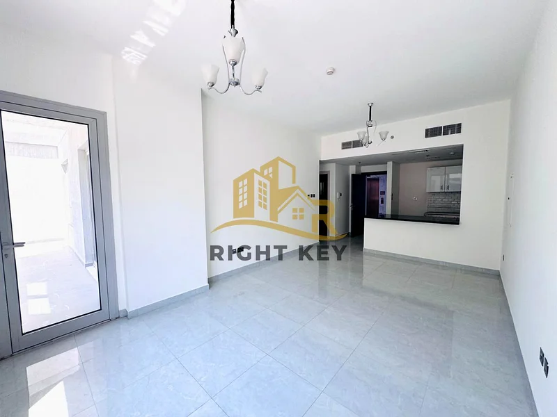 CHILLER FREE / LIKE NEW/ LUXURY 2BHK OPEN VIEW/ 103K63764396223105114