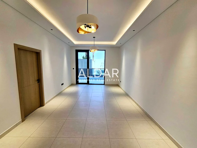 موقع متميز | جديد بالكامل | شقة مشرقة ومريحة63787594154627113