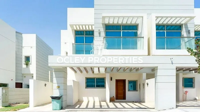 4 BHK + Maids | Spacious Villa | Vacant63763486794883111