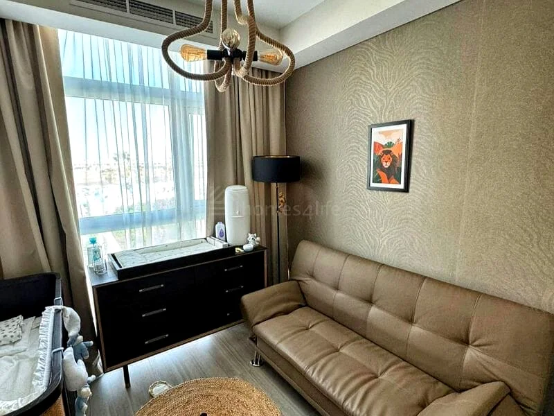 Corner Unit | Fully Furnished | 4 Cheques63741251113857113