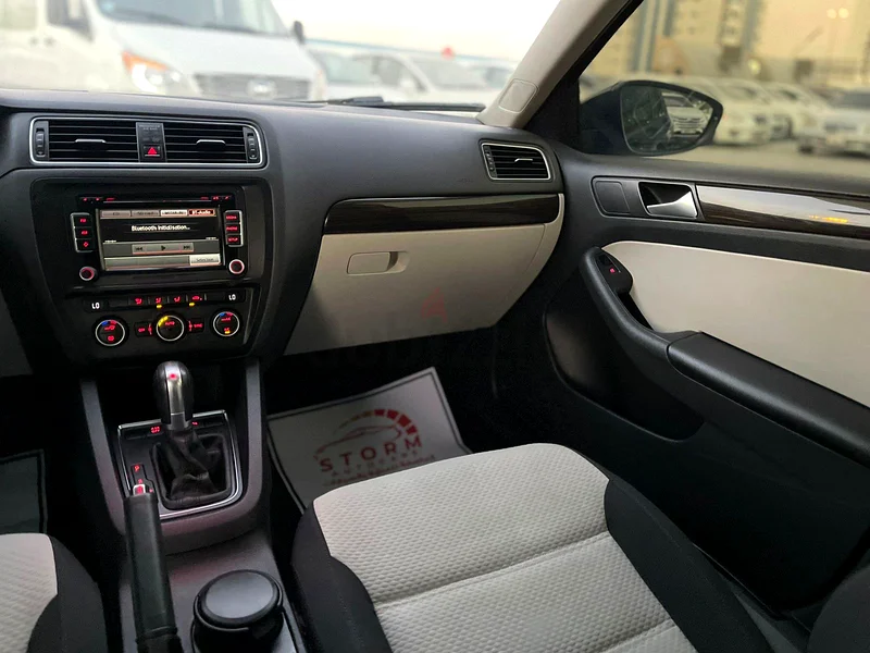 Volkswagen Jetta63700662190595110