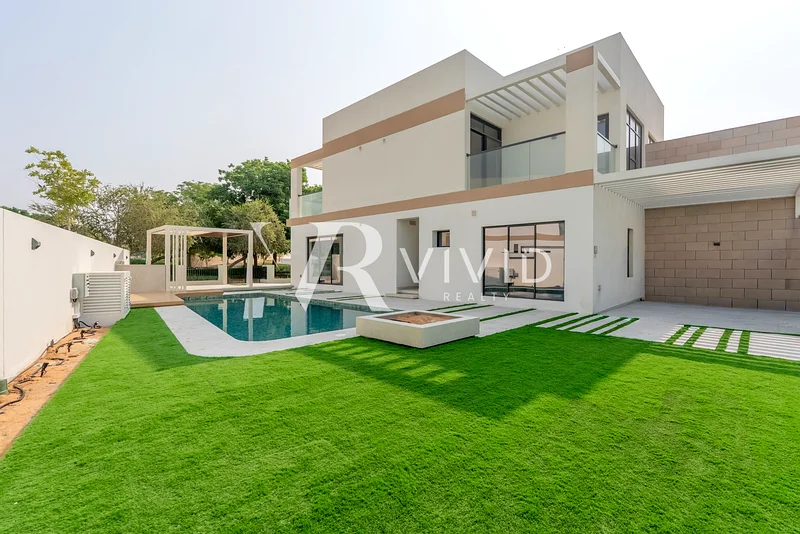 Large Plot | New | Pool | Park Facing63738389321219110