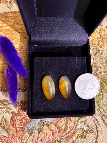 Beautiful Yemeni Yellow Agate Yemeni Agate العقيق اليمني الاصفر oval cabochon gemstone 18k 21k 22k