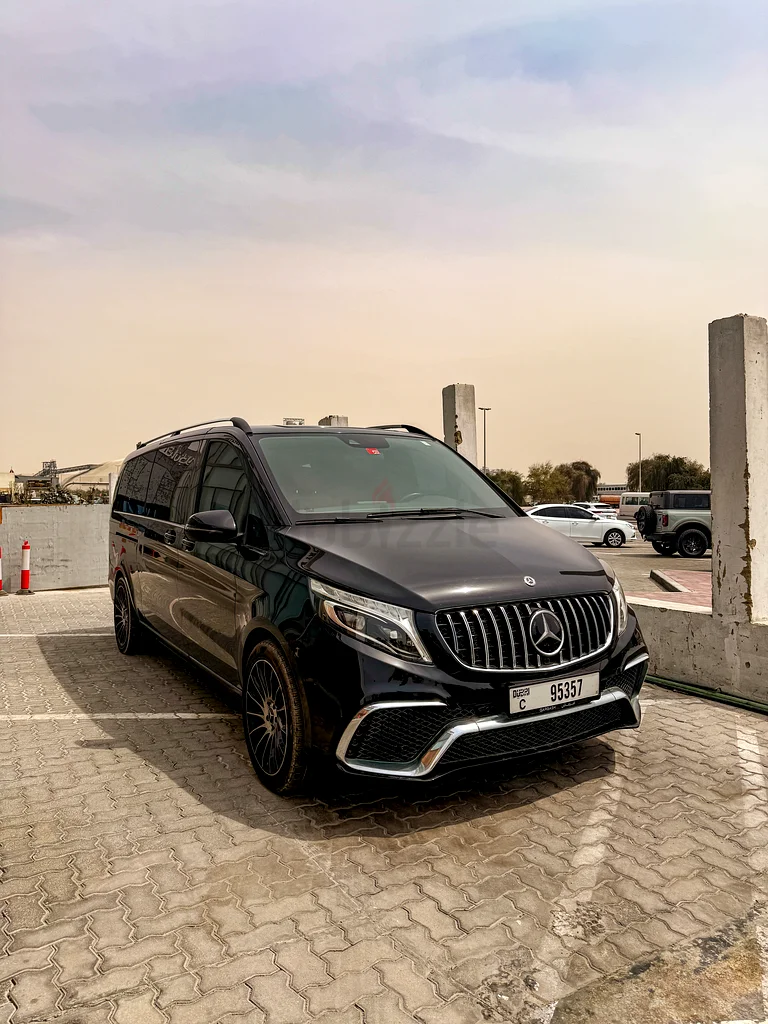 Mercedes-Benz V-Class | V 25063700564247554113
