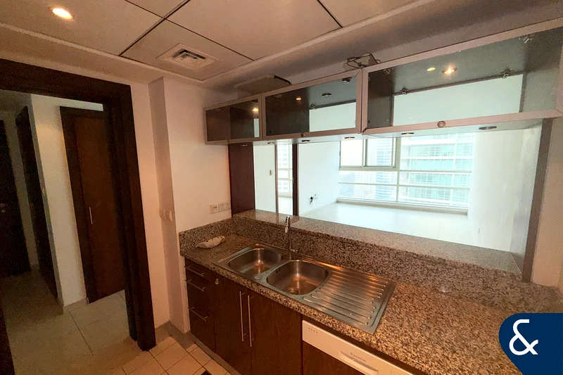 Marina View | High Floor | Vacant | 1 Bed64036844003841114