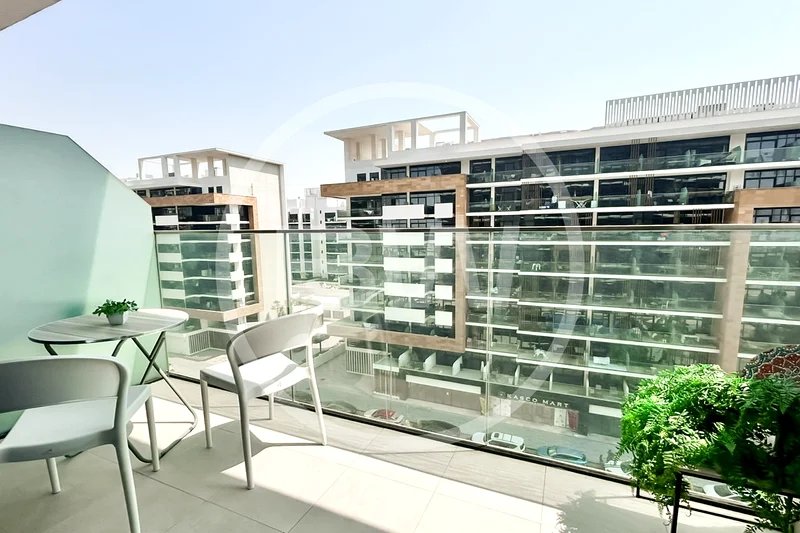 Investor Deal | Pool View | Azizi 2163975890797185113