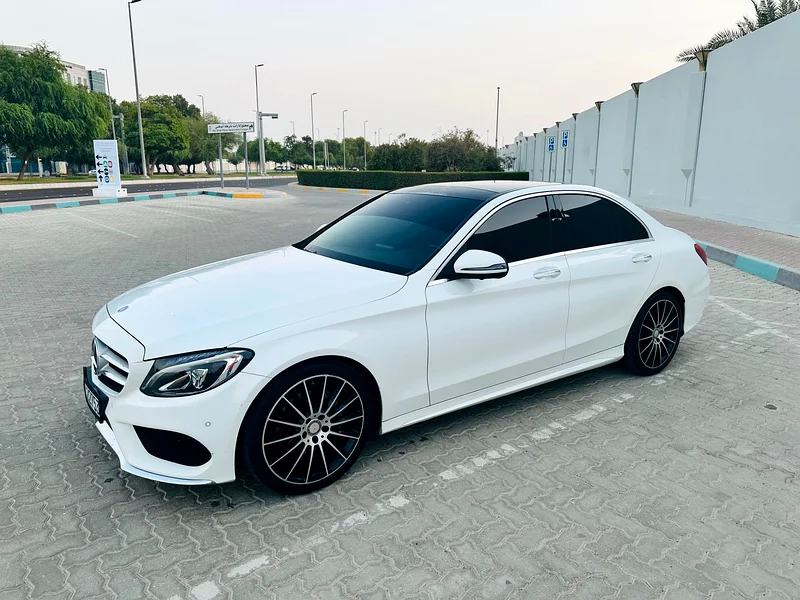 Urgent C200 model 2017 Gulf full service Orjinal paint very clean63700563254403110