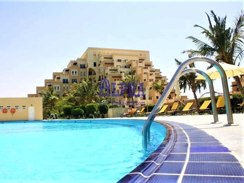 شقة واسعة بغرفة نوم واحدة وإطلالة جزئية على البحر BAB63814856087555110
