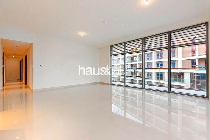 Rare Unit | Call To View | Spacious63754624983681111