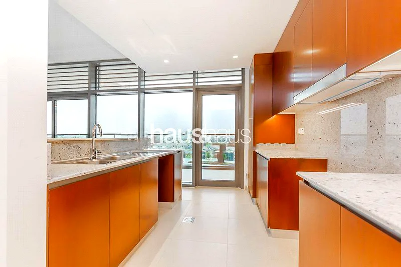 Rare Unit | Call To View | Spacious63754624983681113