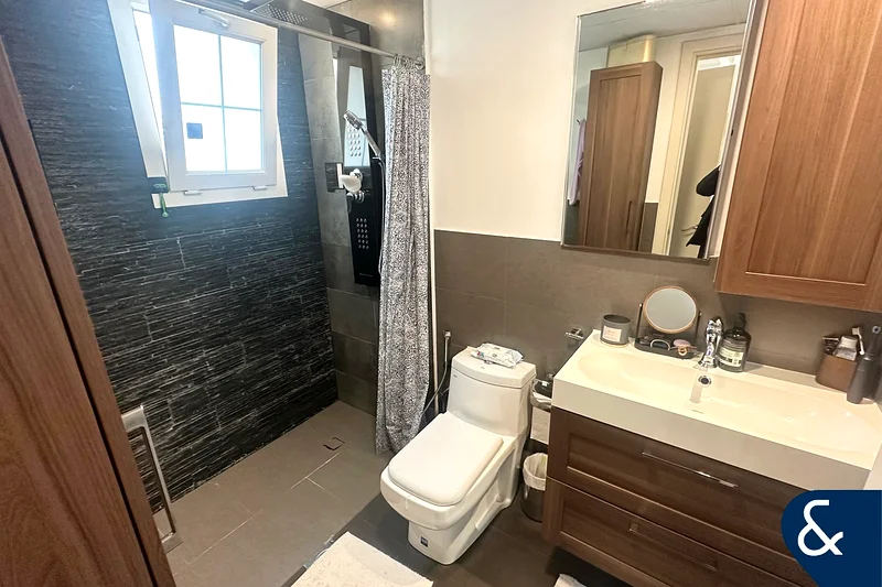 Upgraded | Across From Pool And Park | Vacant63922402882306114